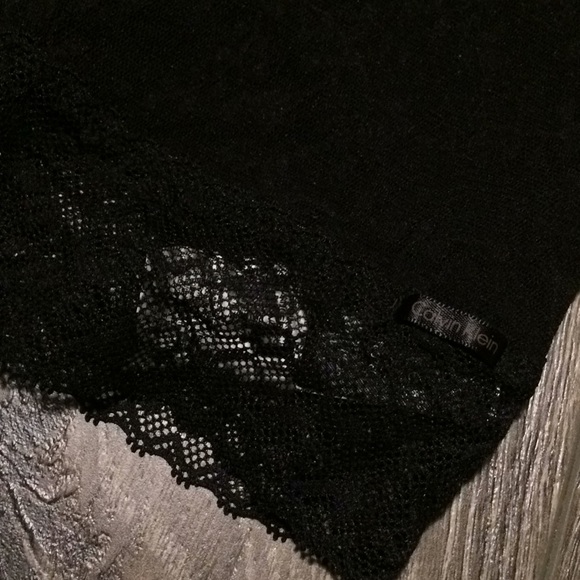 Calvin Klein Lace Bralette - Picture 4 of 8